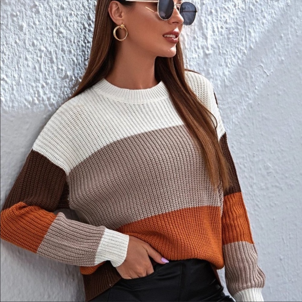 Colorblock Sweater - Picture 3 of 5
